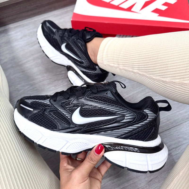 Nike Turbo Dama - imagen 2
