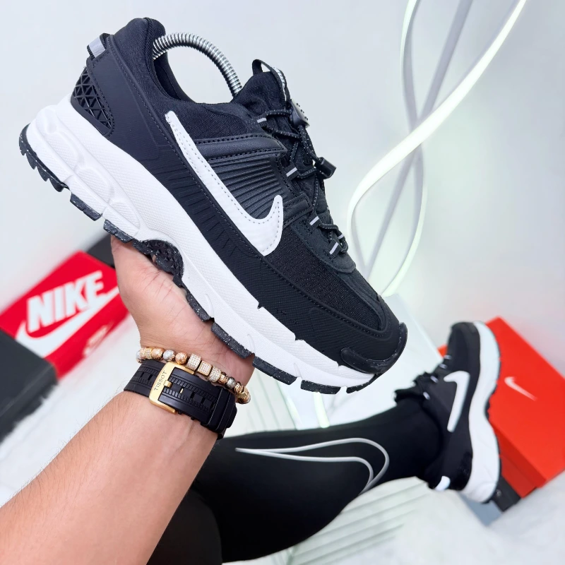 Nike Vomero 5 Roam Caballero - imagen 1