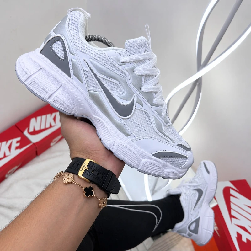 Nike V3k Caballero - imagen 4